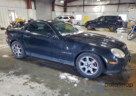 1998 Mercedes-Benz Slk 230 Kompressor z USA, uszkodzony, nr VIN WDBKK47F6WF078212